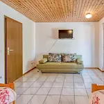 Kiki Spada بيت ضيافة 3*