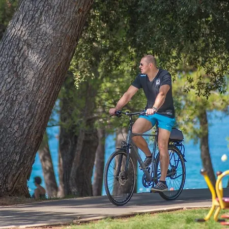 Affittacamere Kiki Spada 3*