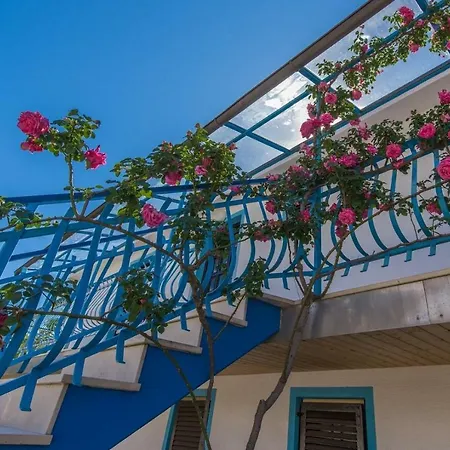 Casa de hóspedes Kiki Spada 3*